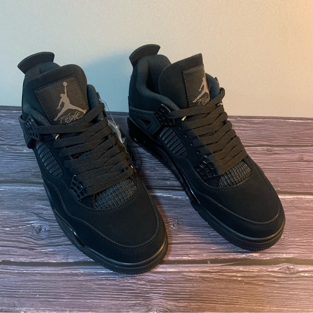 Jordan 4 Black Cat Man’s Size 8